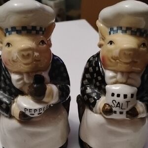 Charming Pig Chef Salt and Pepper Shakers